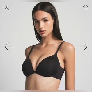 SKIMS Teardrop Push Up Bra 38C Onyx